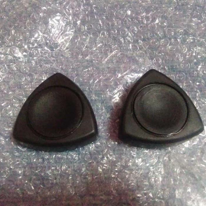 {Second} Puteran Segitiga RECARO Original bekas Murah