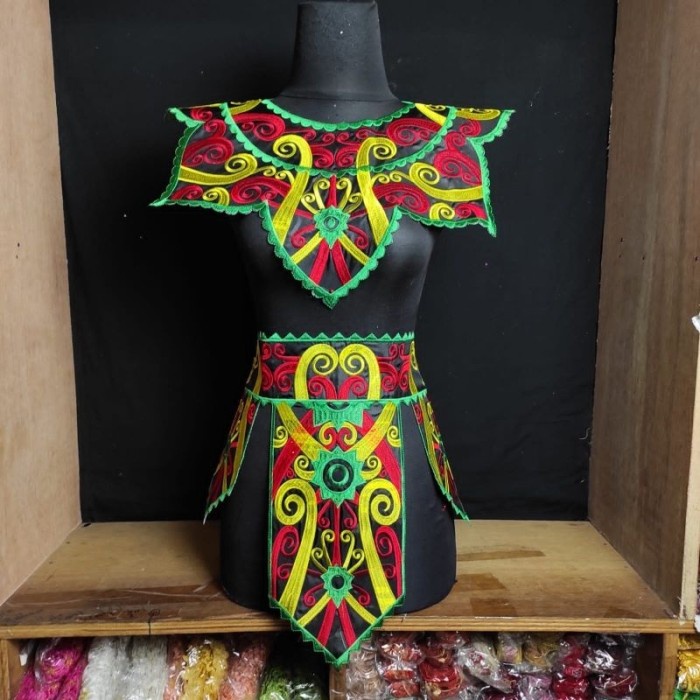 

renda bordir acc tari motif dayak 2 (-;-)