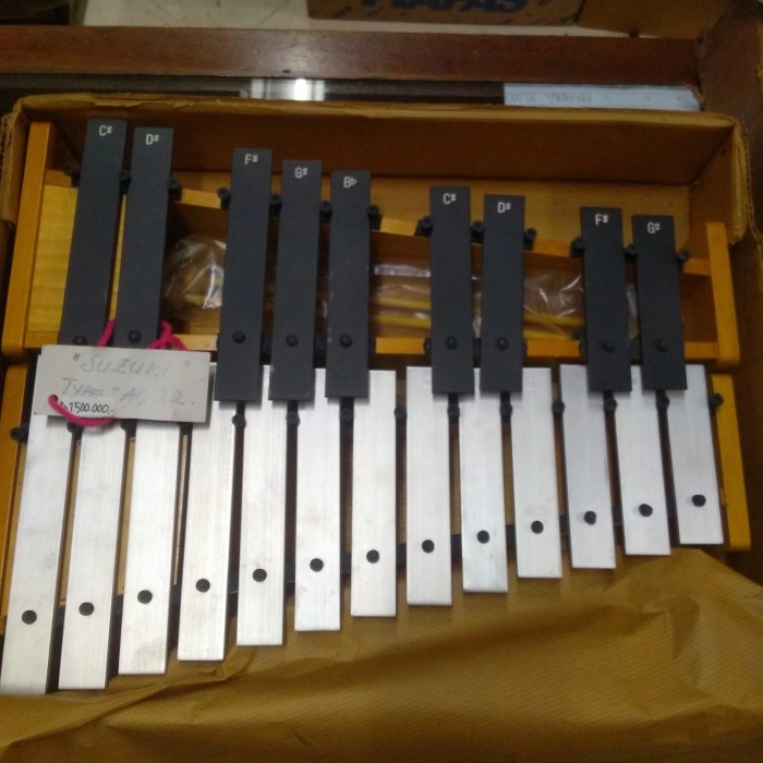 Alat Musik Glockenspiel Alto ,Jepang