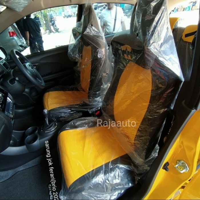 sarung jok mobil brio satya 2020/21(bahan ferari) +pasang di workhsop