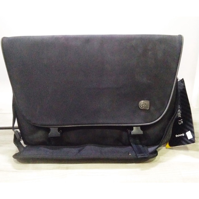 Booq Boa Courier 15” – Black