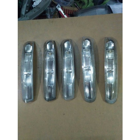 Lampu Sen Spion Captiva