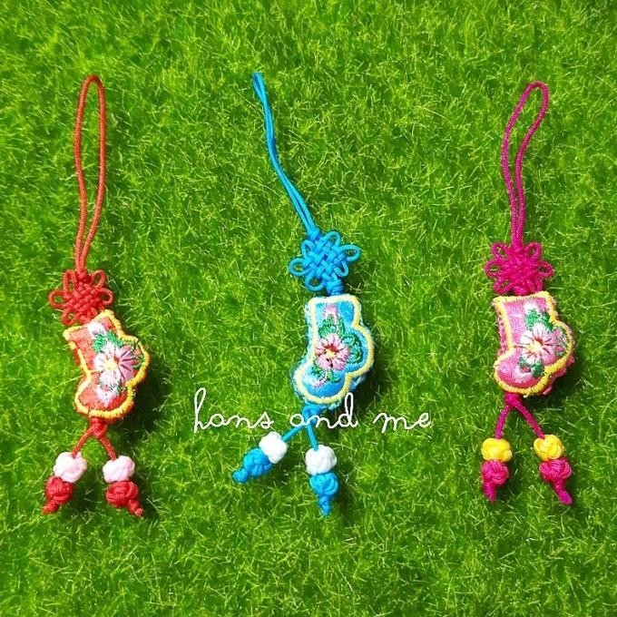 

Best Seller Akses Hiasan Gantungan Imlek Tassel Motif Bunga Berkualitas