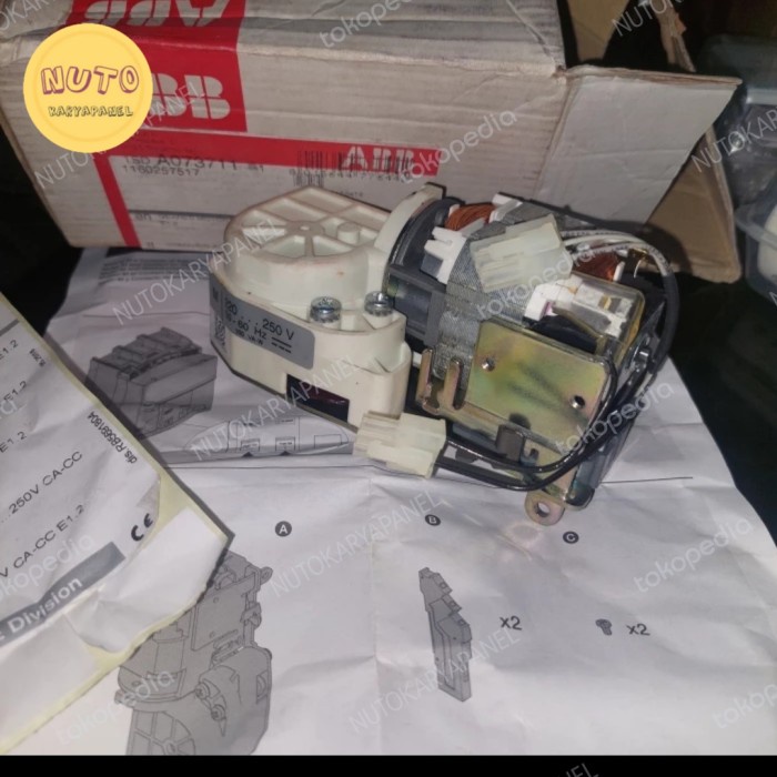 [New] Geared Motor Device 220-250Vac-Dc E1.2 1Sd A073711 R1 Motores Mccb Abb Terbatas
