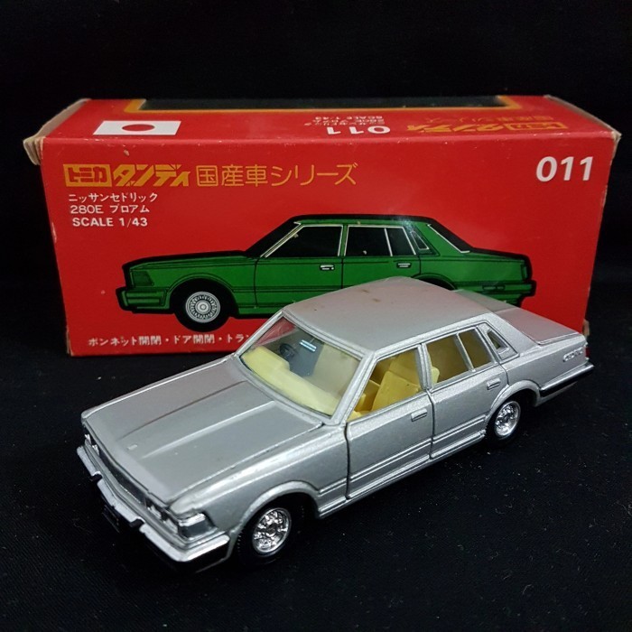[Original] Tomica Dandy Japan 011 Nissan Cedric 280E Silver Skala 43 Terbaru