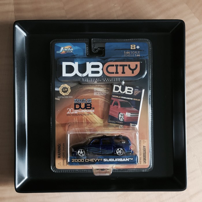 [Original] Set Of Two Jada Toys Dub City 2000 Chevy Silverado And Suburban Terbaru