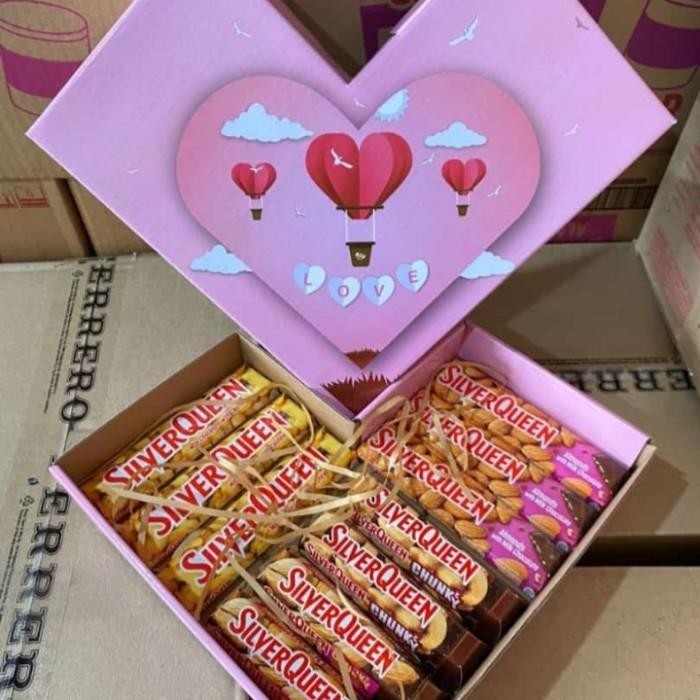 

Hampers Coklat Silverqueen Love Kado Ulang Tahun / Valentine / Hadiah 037
