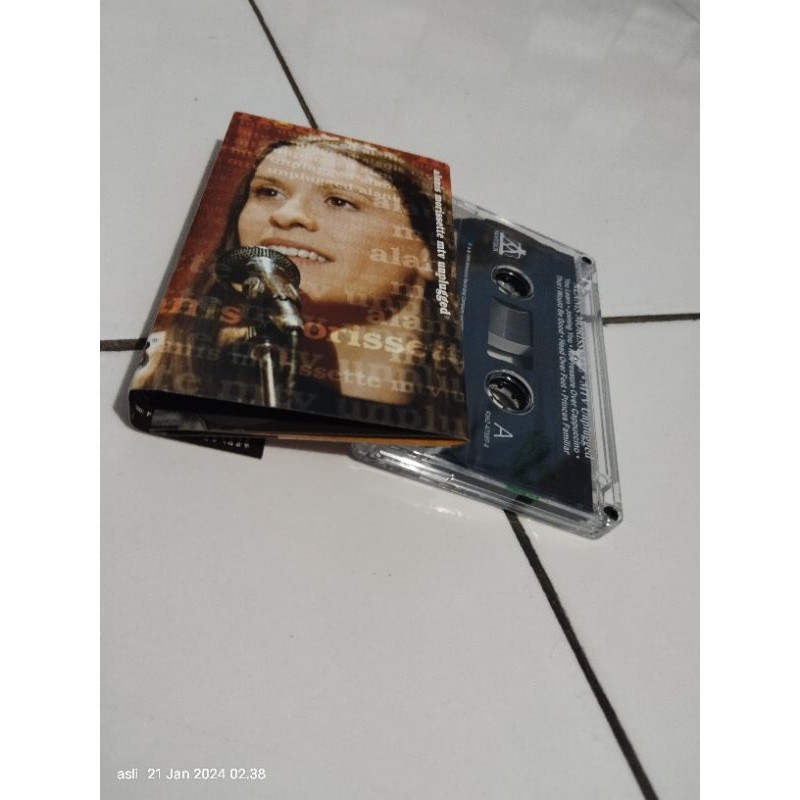 kaset pita alanis morissette / unplugged