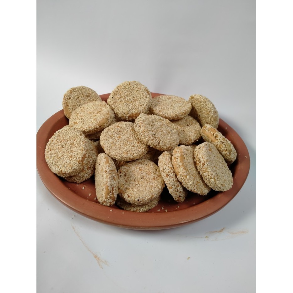 

RWS - BISKUIT / BISCUITS MARIE 1kg / MARI WIJEN BULAT camilan TERLARIS MURAH - Snack Jogja