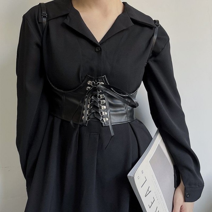 VEST TOP CORSET KULIT UNDERBUST BUSTIER OUTERWEAR JAKET ROMPI "UFO"