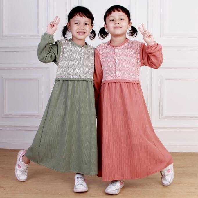 Dungdungkids Gamis Anak Astrid Caramel Knitt 3 - 11 Tahun