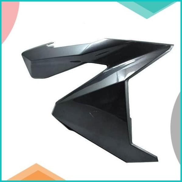 Cover deoan kanan Vario 125 150 eSP Hitam Metallic 64501 K59A 10AFB 16