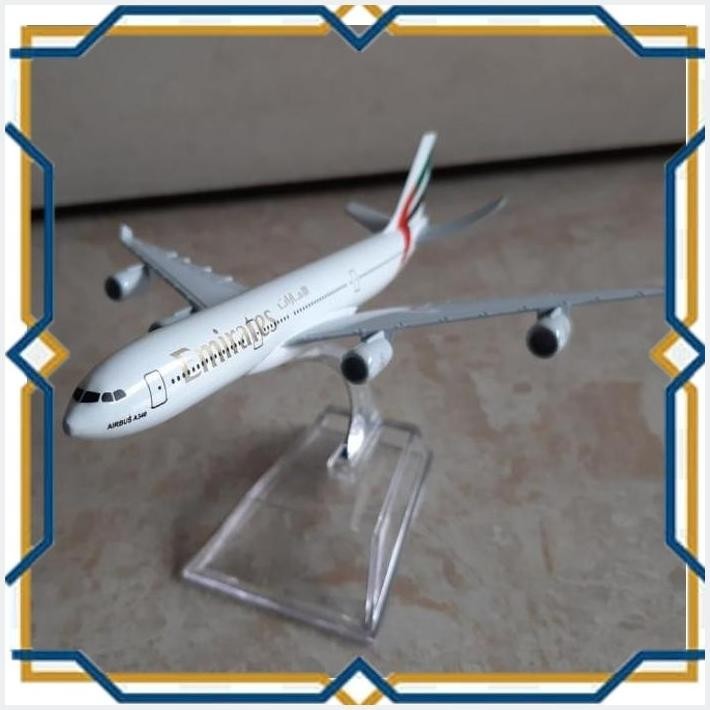 [DCH] DIECAST PESAWAT EMIRATES AIRBUS A340 NO HERPA LOOSE MURMER UNIK ANTIK