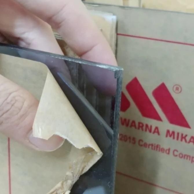 AKRILIK HITAM TRANSPARAN 5mm 30 x 30cm (Acrilic Sheet Lembaran)
