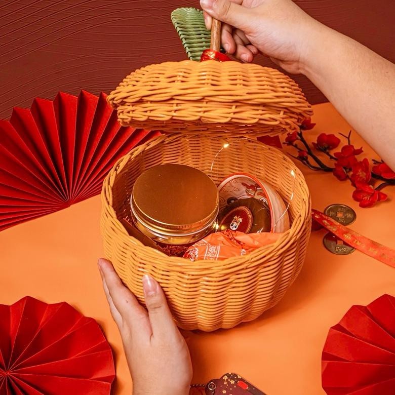 

Flash Sale" HAMPERS IMLEK / CNY 2024 / CHINESE NEW YEAR HAMPERS ||