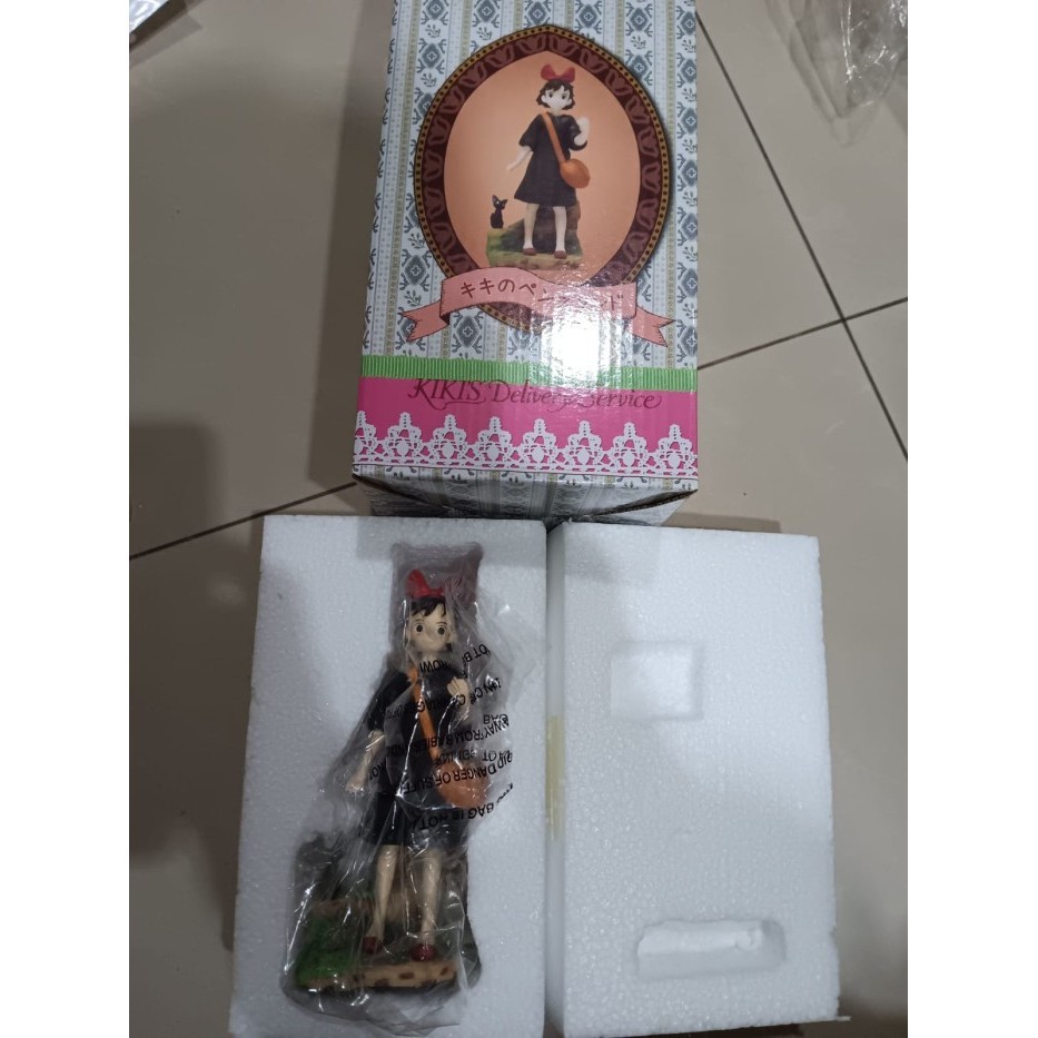 Hot Sale Figure Studio Ghibli Kiki'S Delivery Service Jiji Figure Pen Stand Terlaris