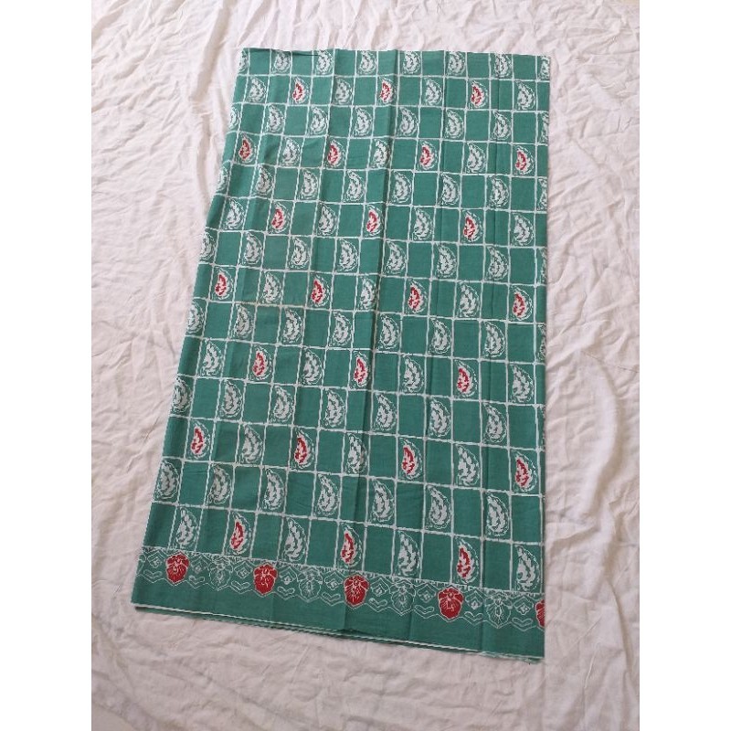 Batik garutan semitulis variasi sidomukti hijau colet merah