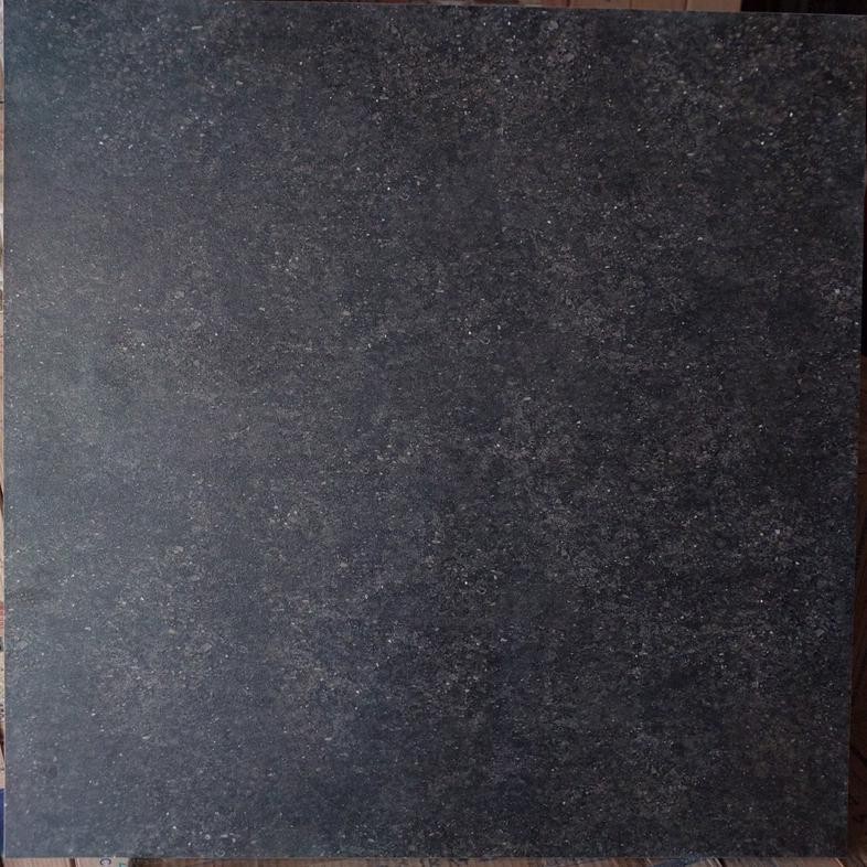 PESTA DISKON GRANIT 60x60 hitam (kasar)/ granit lantai kamar mandi/ granit carpot/ granit teras/ granit hitam kasar