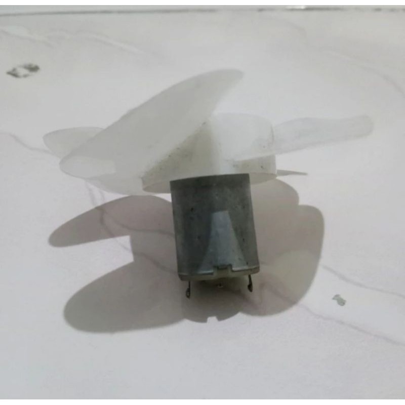 Dinamo kipas 12 volt bilah 10cm Dinamo baling baling Dinamo prakarya.Dinamo body besar high speed