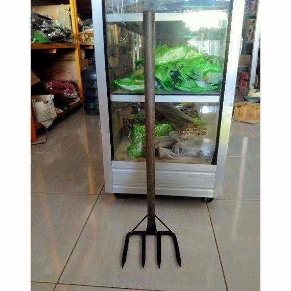 Ready Sto Garpu/Garuk Serokan/Selokan Taman Kebun Got Sampah Tebal