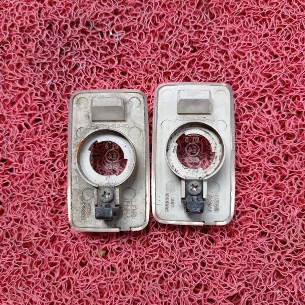 Lampu Sen Sein Riting Body Fender Nissan Xtrail X-Trail T30 St Sepasang Kanan Kiri #Masih Sangat