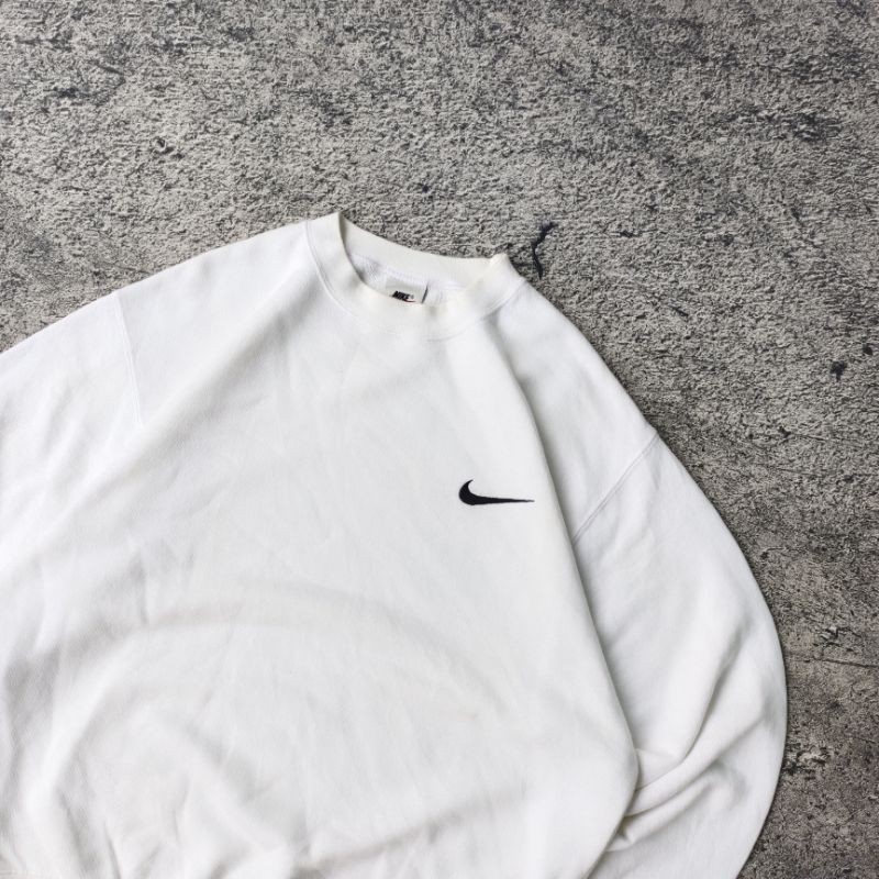 Nike 90's Vintage Crewneck