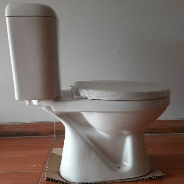 Kloset Duduk / Closet Two Piece Toilet Volk 660 / 009