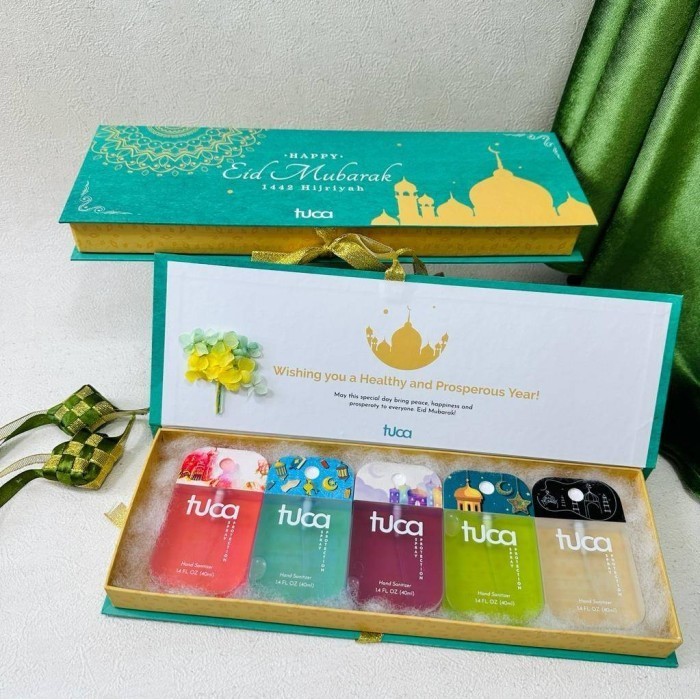 

Ready Idul Fitri Special Design Tuca Hampers - Hand & Surface Sanitizer Gift