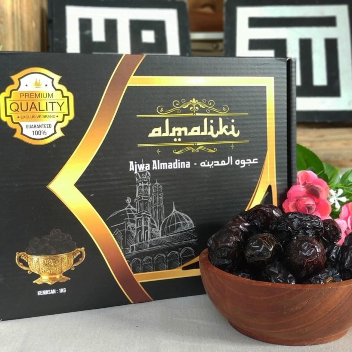 

Kurma - Kurma Ajwa/Kurma Nabi 1Kg Asli Madinah Premium