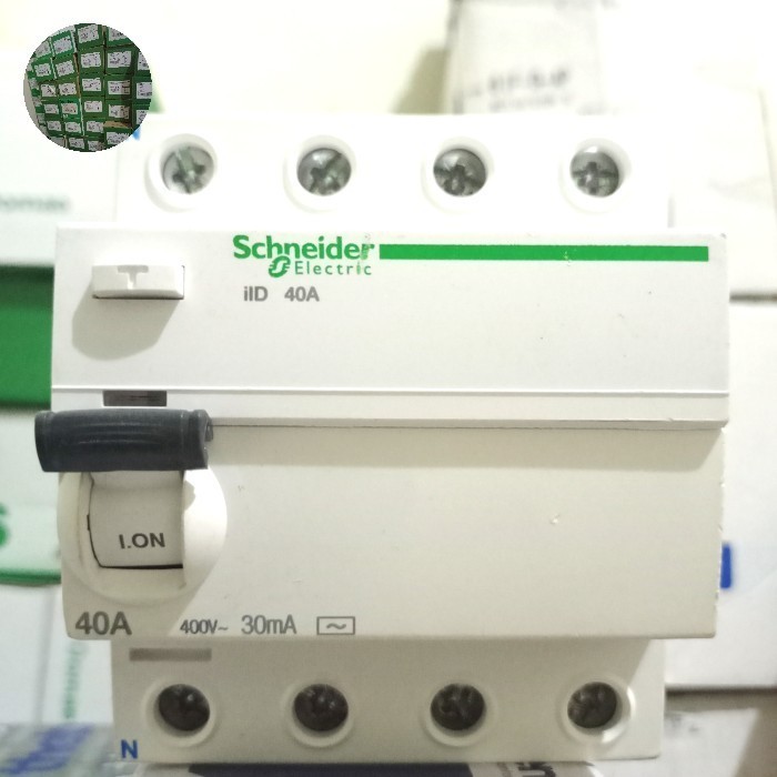 SCHNEIDER RCCB/ELCB 4P IID 40A-30MA