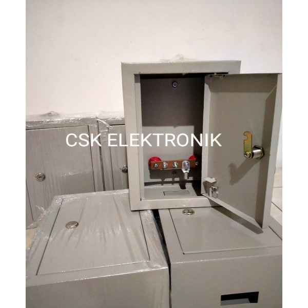 Box Panel Penangkal Petir / Arrester 20 x 30