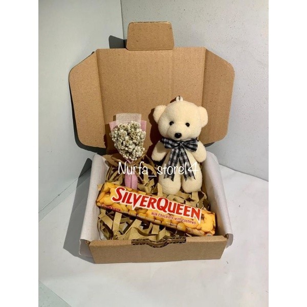 

U1J KADO GIFTBOX MINI HAMPERS ULANG TAHUN, ANNIVERSARY,WISUDA ,DLL GM2