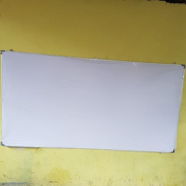 

Whiteboard Non Magnetik 120X240 Cm Double Face Gantung