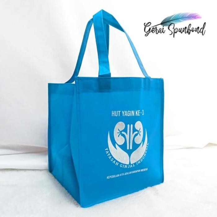 

Goodie Bag Spunbond Uk 30Cm X 20Cm X 30Cm Box Lebaran Plus Sablon 092