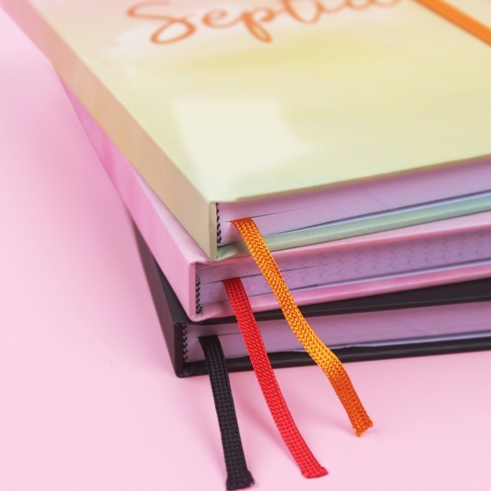 

BARANG TERLARIS Notebook Binding #Nama/ Custom Notebook/ Planner Dotted/ Grid/ Journal