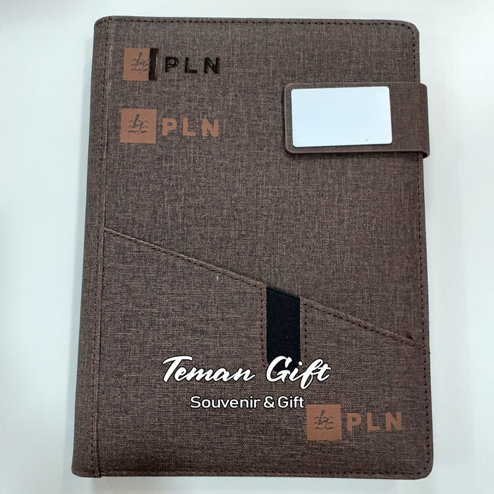 

BARANG TERLARIS Notebook A5 Buku HardCover Agenda Hard Cover Custom Logo Nama AR 09