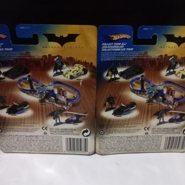 MUST HAVE MATTEL HOT WHEELS BATMAN BEGINS : BATMOBILE SET OF 2. TERMURAH