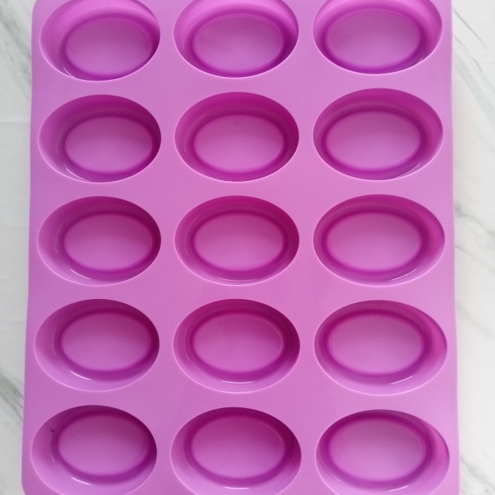 

Cetakan Sabun Kue Bahan Silikon: Model 15 Cetakan Oval Dasar Om