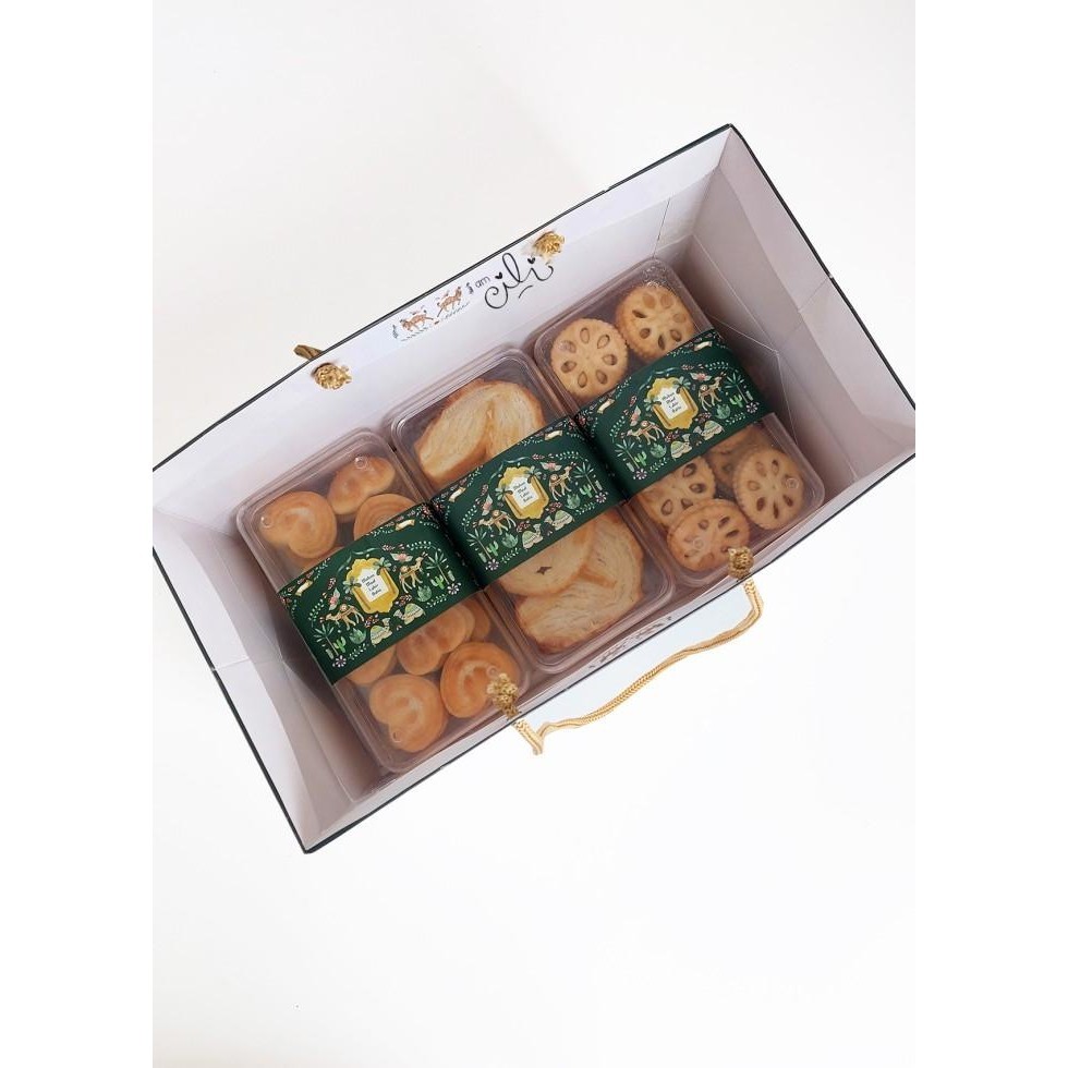 

(Paperbag 27 X 17 X 14.5 Cm Lebaran)Paperbag Tas Idul Fitri (Isi10) 034