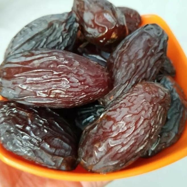 

kurma medjool palestina 1 kg/kurma medjool jumbo/menjol dates LA
