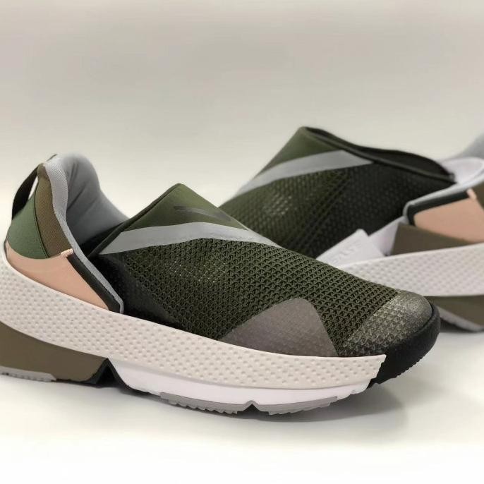 Sneakers Pria / Sneakers Wanita Nike Go Flyease Made Vietnam  Tashirokase