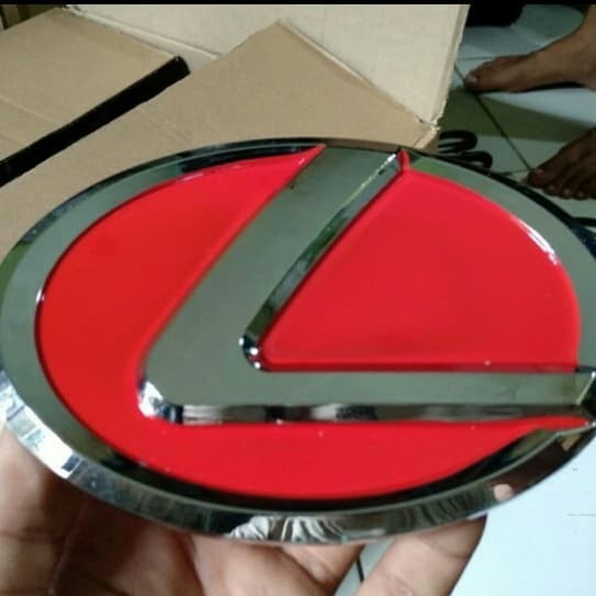 EMBLEM LOGO LEXUS CALYA AVANZA XENIA