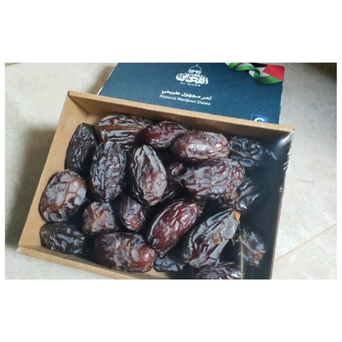 

Kurma Medjoul Premium Jumbo Asli Medjool Palestina 500 Gram