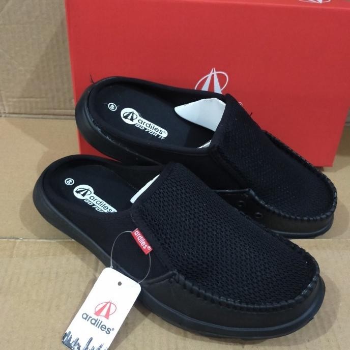 Sepatu sandal selop karet pria Ardiles Chester -hitam original