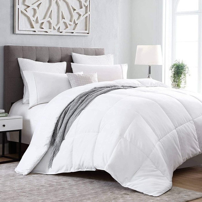 DUVET INNER / INNER QUILT