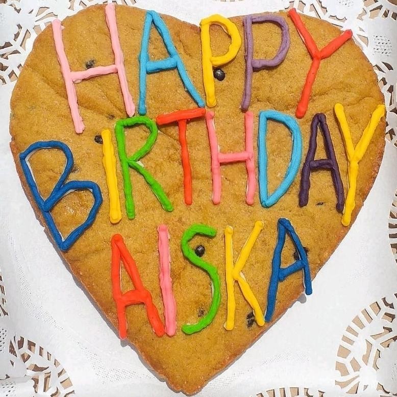 

{cookies} Giant Cookies Decorating by Biscotti.kies TERLARIS