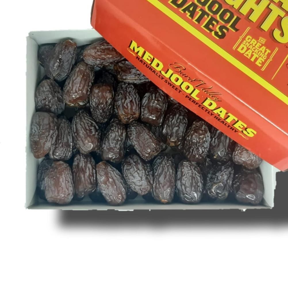 

POJ Kurma Medjool Fresh Date Natural Delights Large 1kg - Kurma Medjool Dates / Kurma Medjoul TERLARIS
