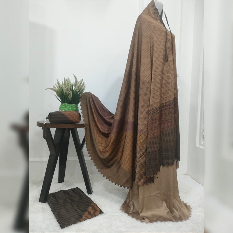 PREMIUM Mukena Songket Batik Vanelsilk brown series jumbo set sajadah