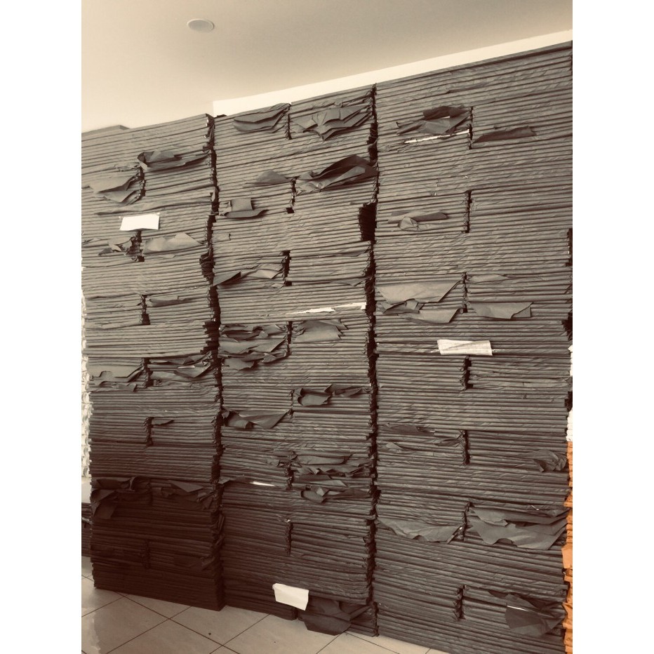 

Kertas Mg 18Gram Putih Uk. 41X80 Untuk Bahan Layang-Layang