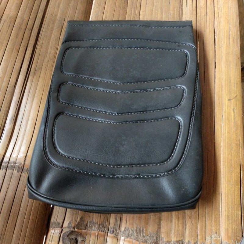 jok suzuki gp gt100/125 cover jok sarung jok krakab suzuki gp gt 100/125 stok lawasan kwalitas origi